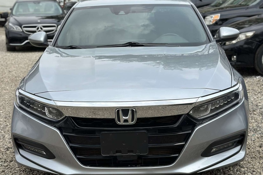 HONDA ACCORD 2019 IN...
