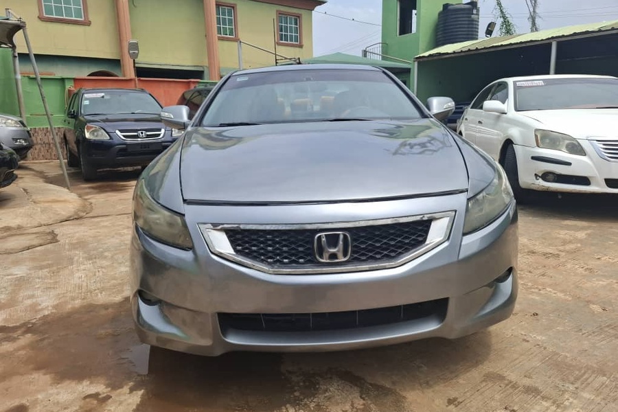 Honda Accord Coupe 2...