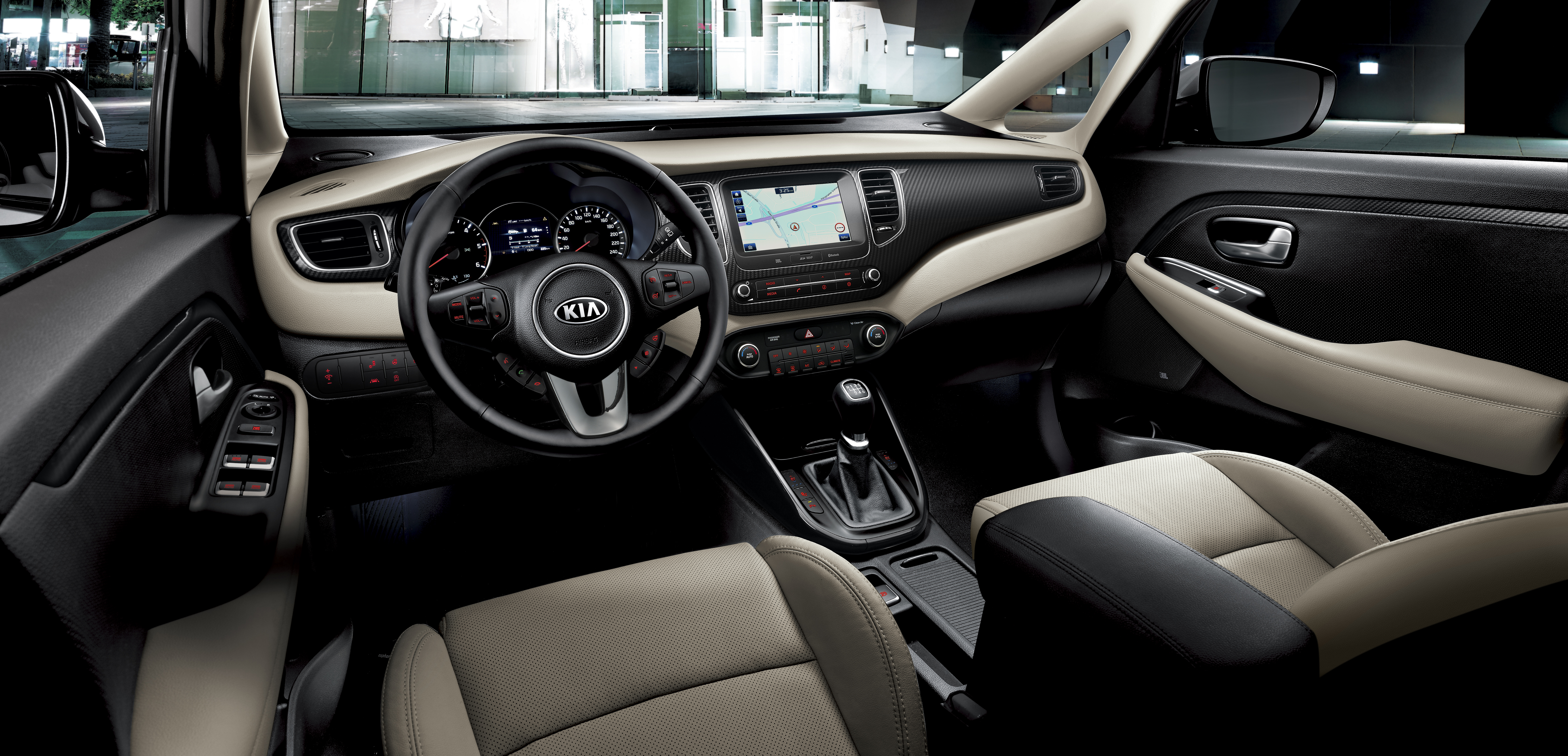  Kia Carens 