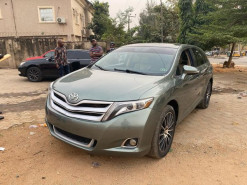 Toyota VENZA