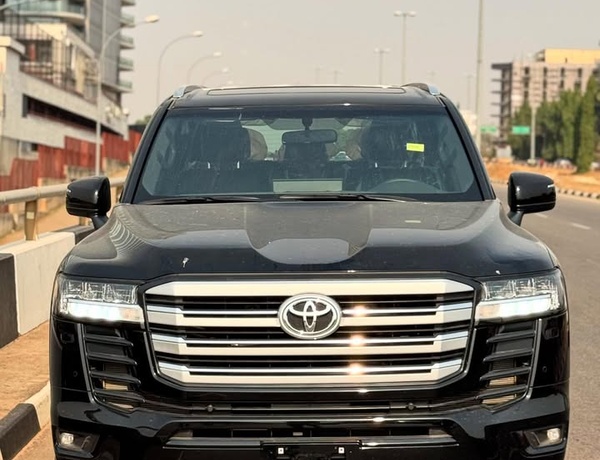 LANDCRUISER 2024 IN ABUJA
