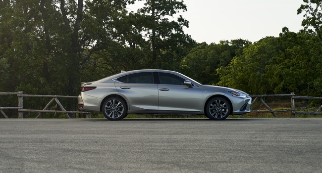 Lexus Es 250 2021