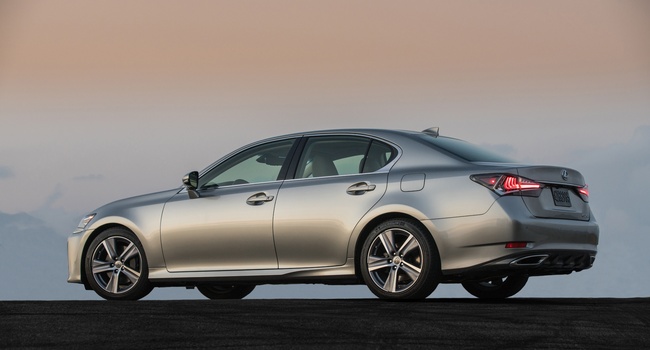 Lexus GS 300 2019