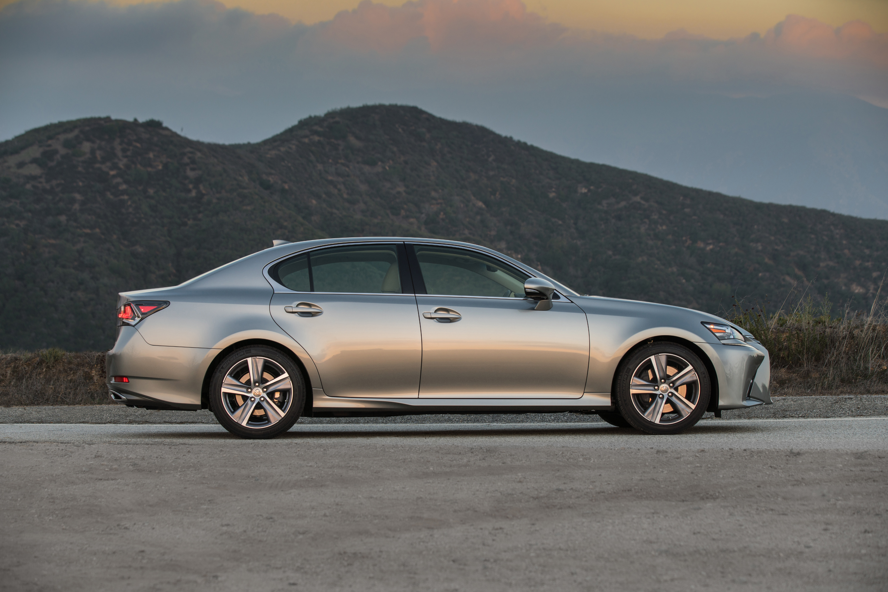  Lexus GS 300 