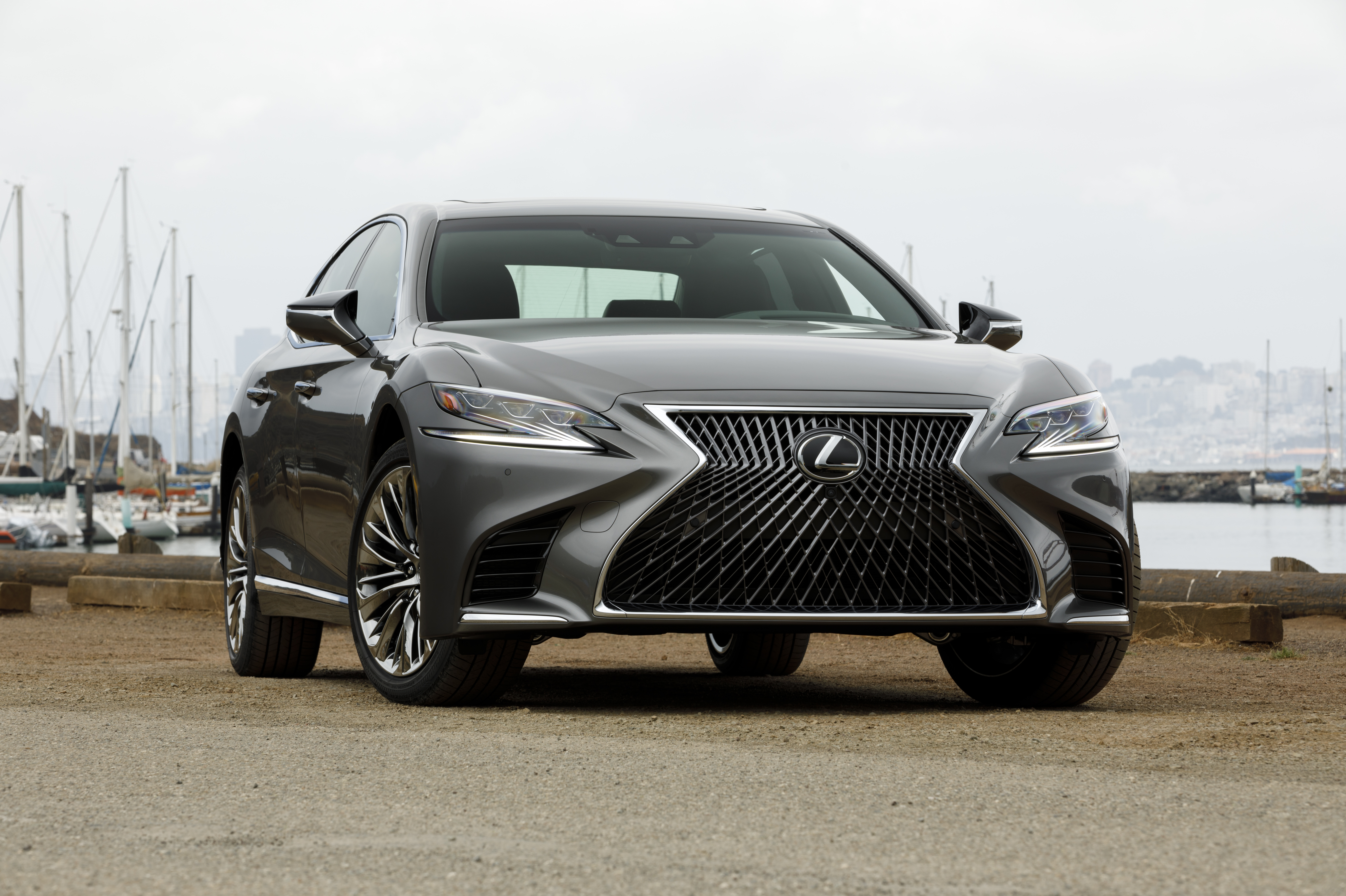 Lexus LS 500