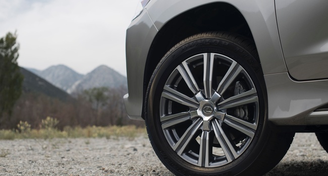 Lexus LX 2020