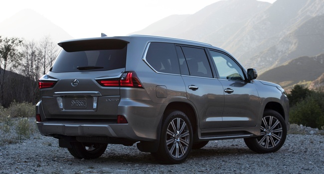 Lexus LX 2020