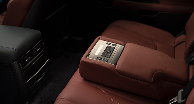 Lexus LX 2020
