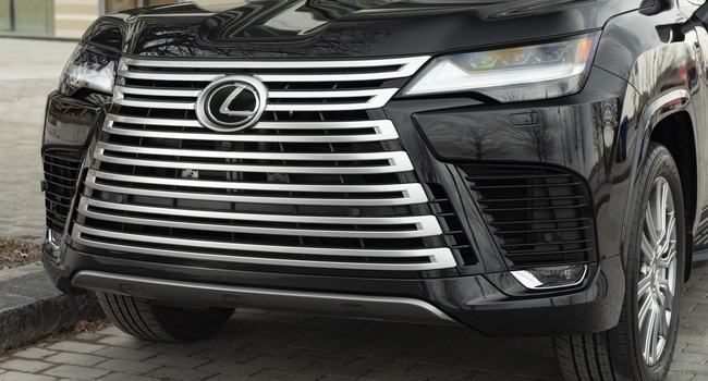 LEXUS LX 600 2024