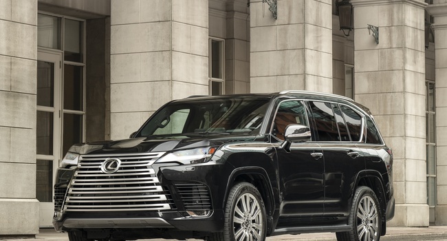 LEXUS LX 600 2024