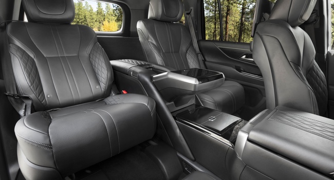 LEXUS LX 600 2024
