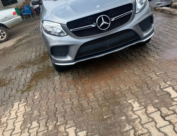 Mercedes Benz 2016 in lagos