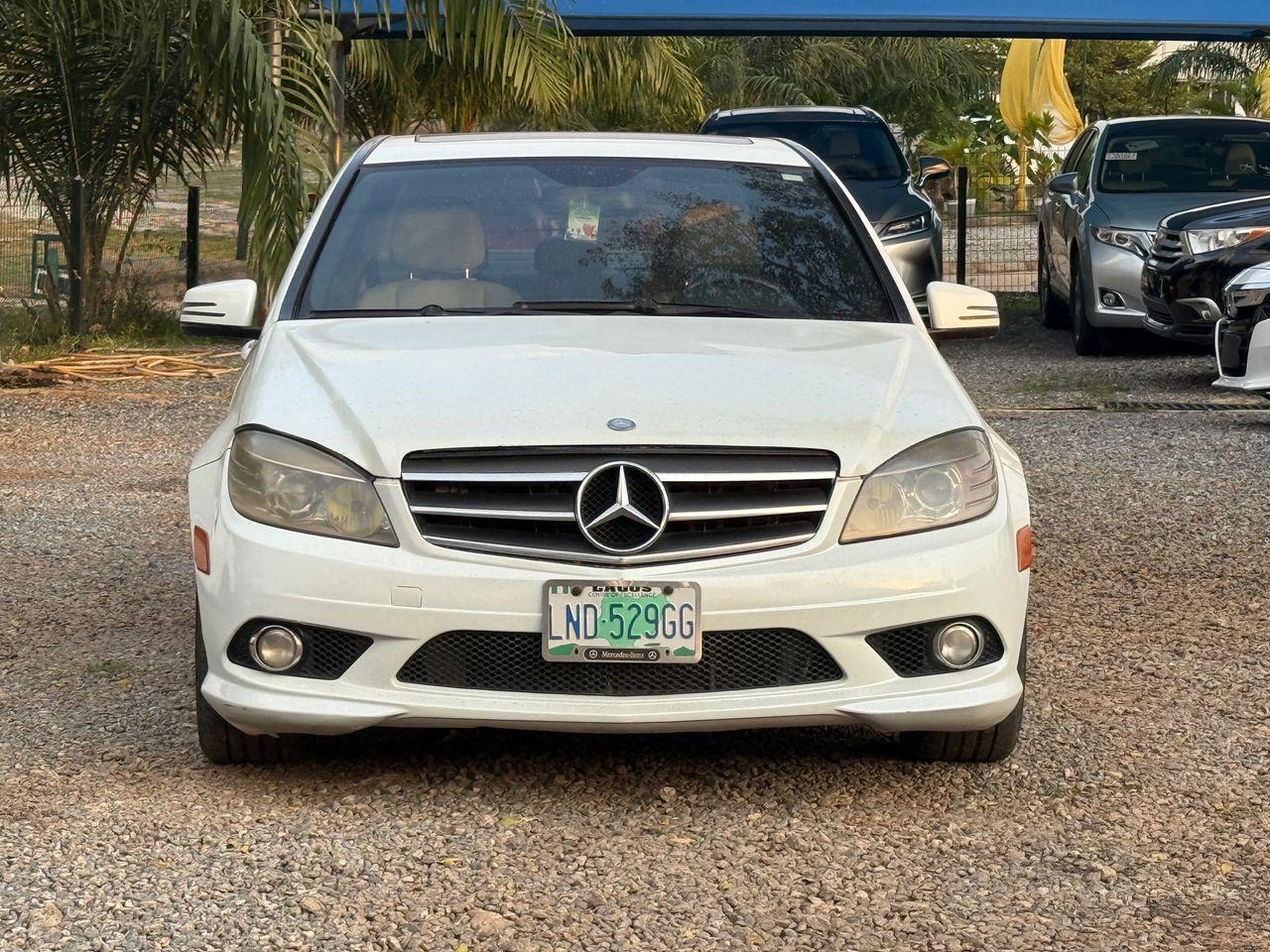 MERCEDES BENZ C300 I...