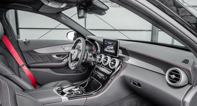 Mercedes-Benz C450 2016