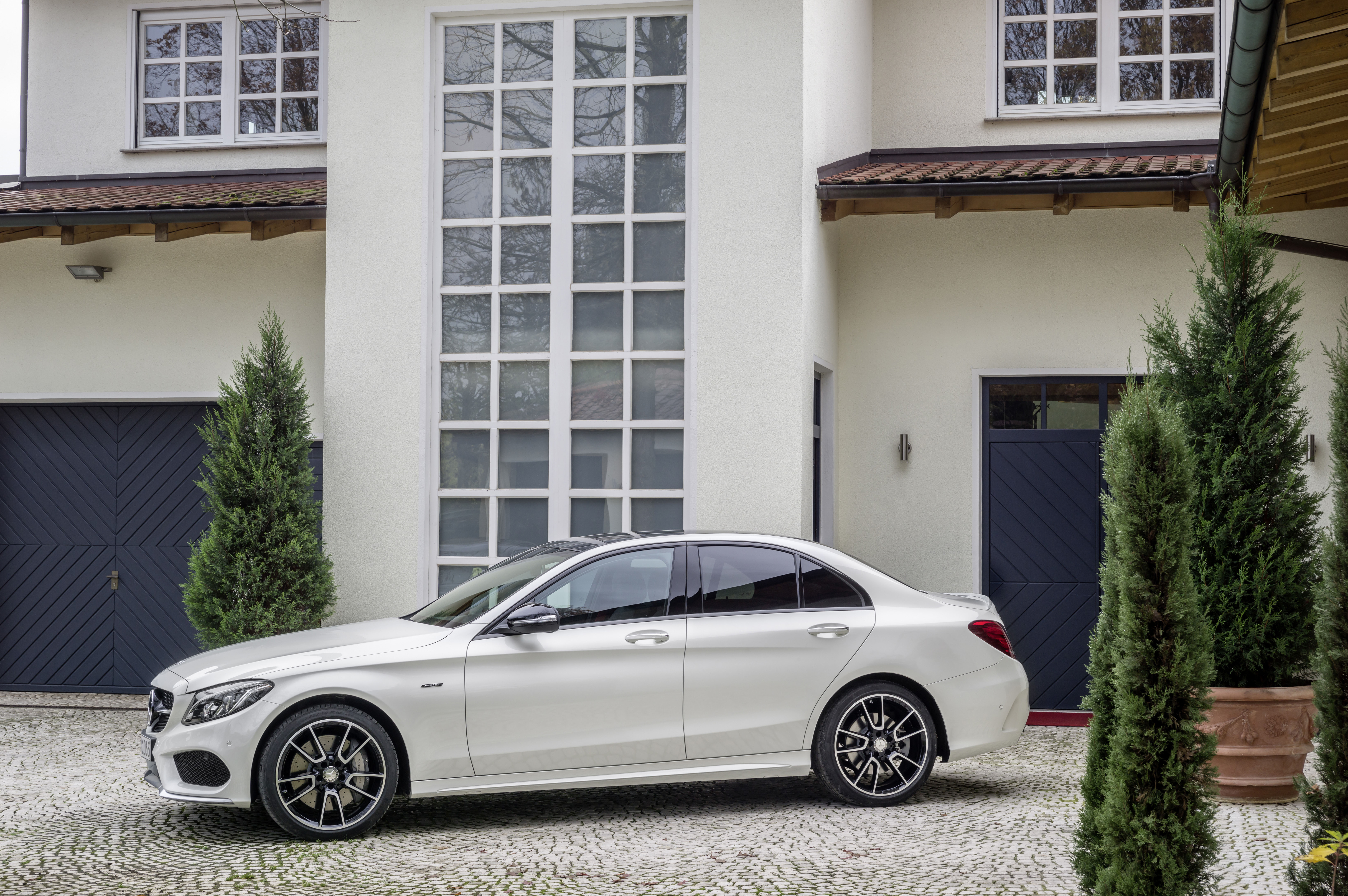  Mercedes-Benz C450 