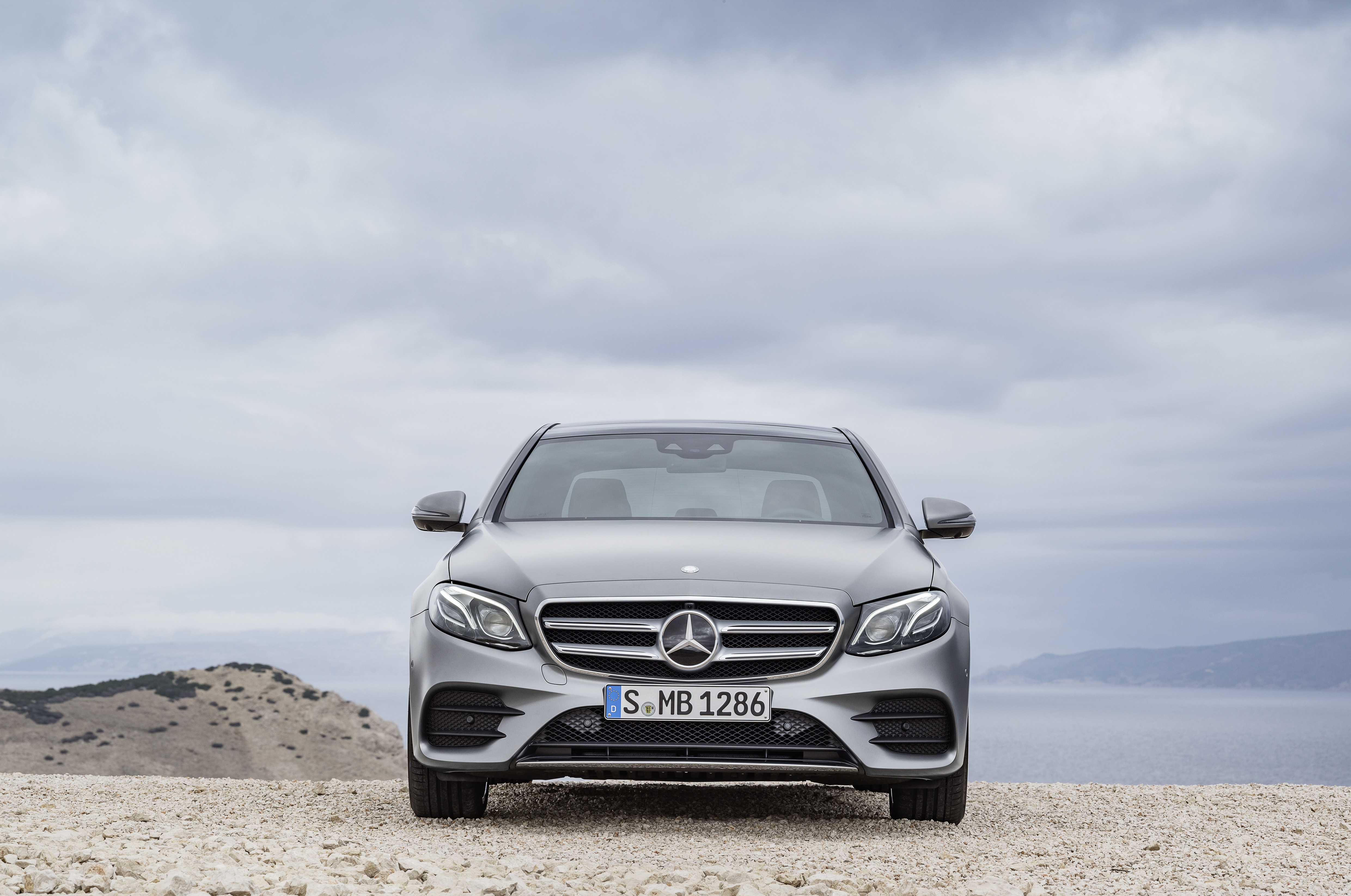  Mercedes-Benz E350 