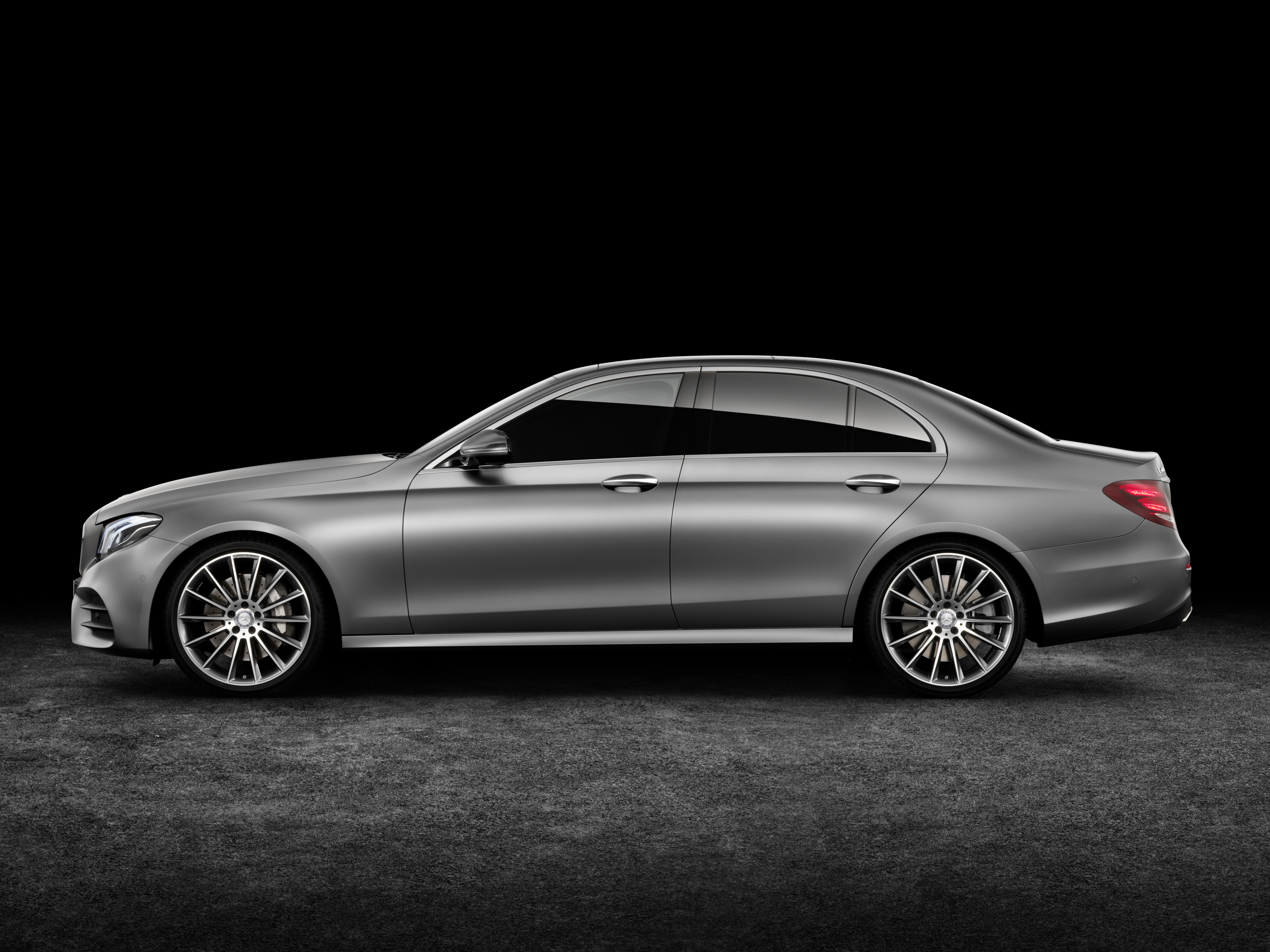  Mercedes-Benz E350 
