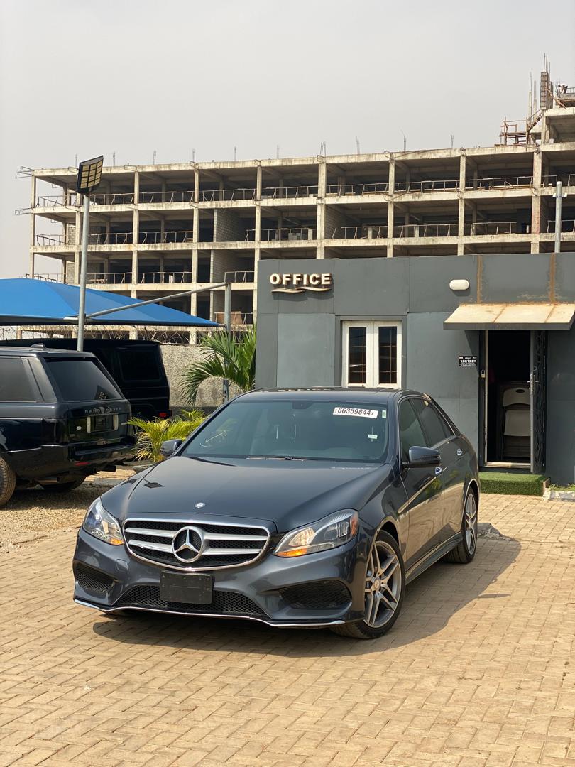 MERCEDES BENZ E350 IN ABUJA