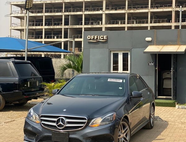 MERCEDES BENZ E350 IN ABUJA