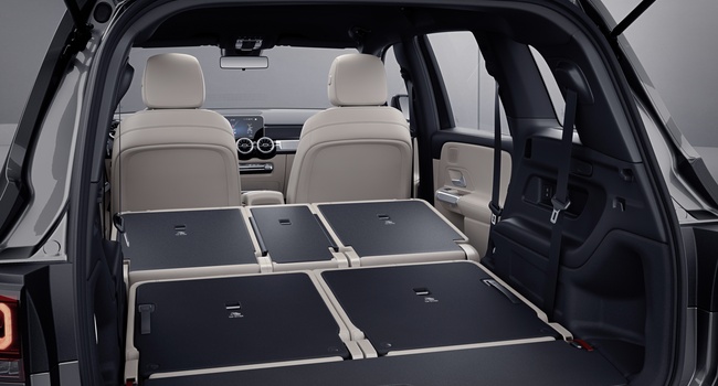 MERCEDES-BENZ GLB250 2021
