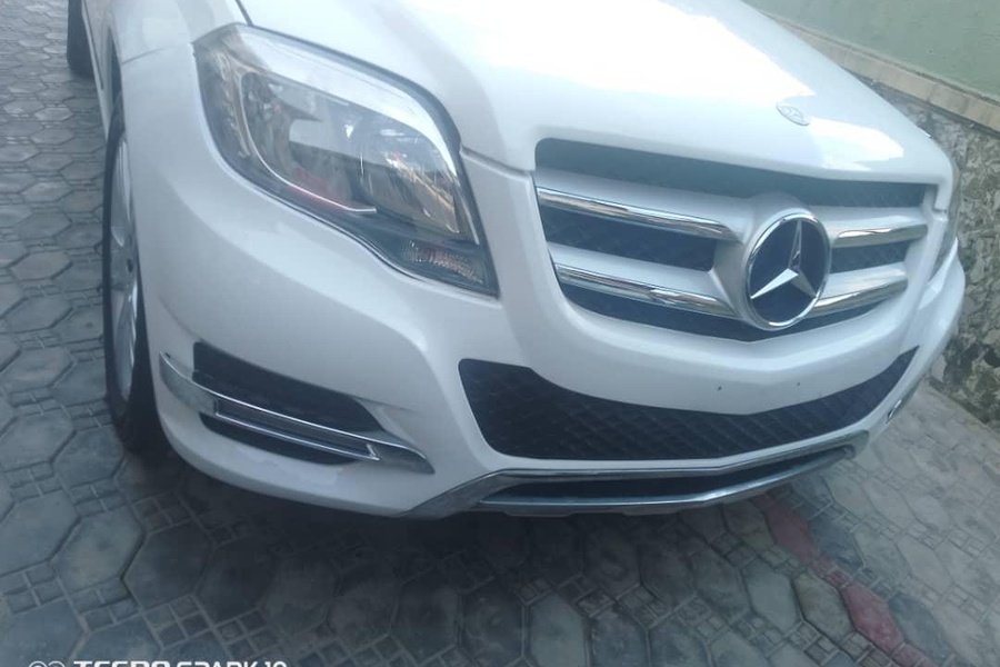 Mercedes Benz GLK350...