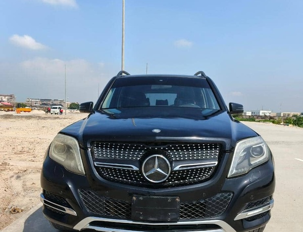 Mercedes Benz GLK350 2015 In Lekki,Lagos. 