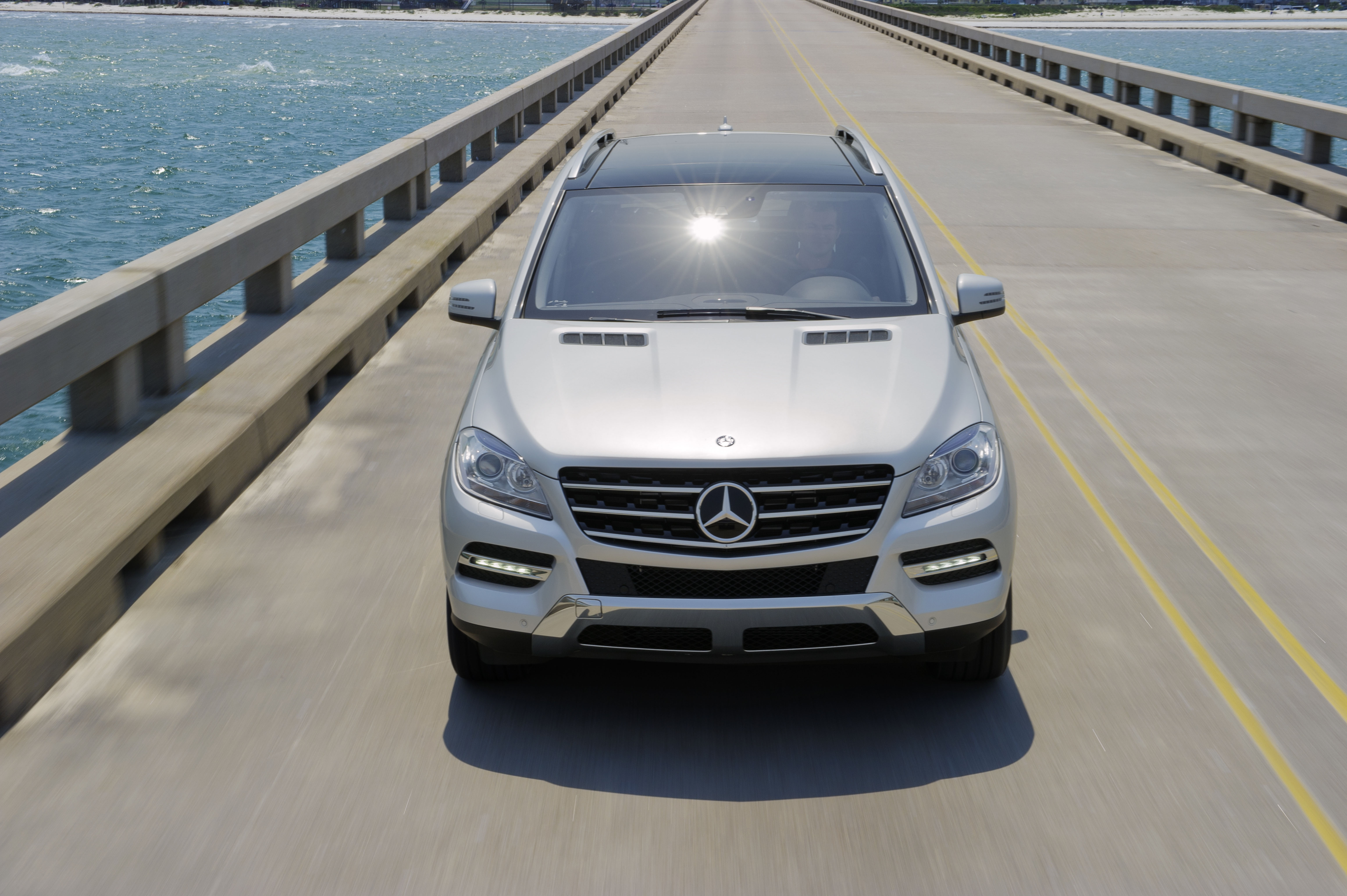  MERCEDES-BENZ ML350 