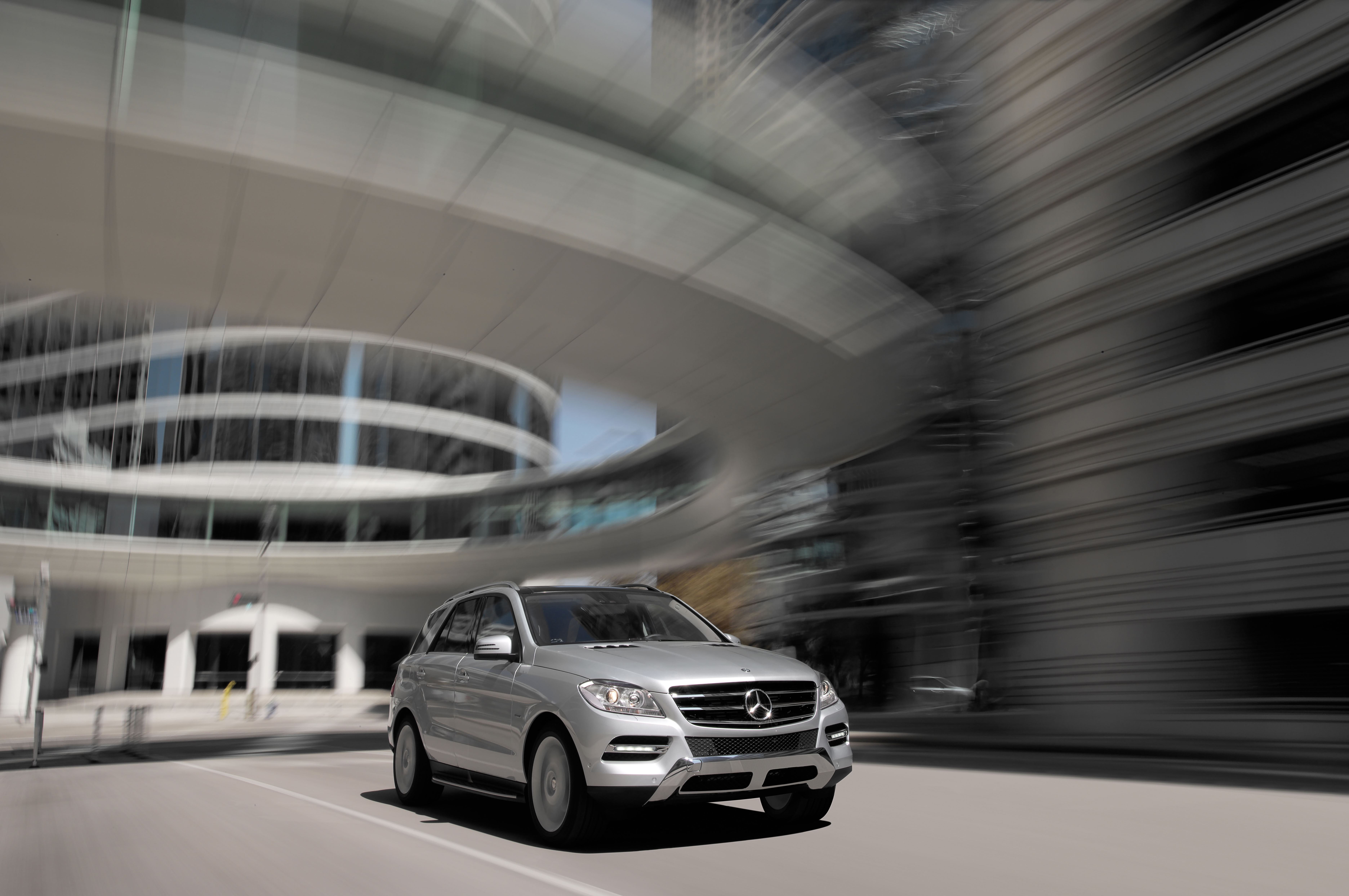  MERCEDES-BENZ ML350 