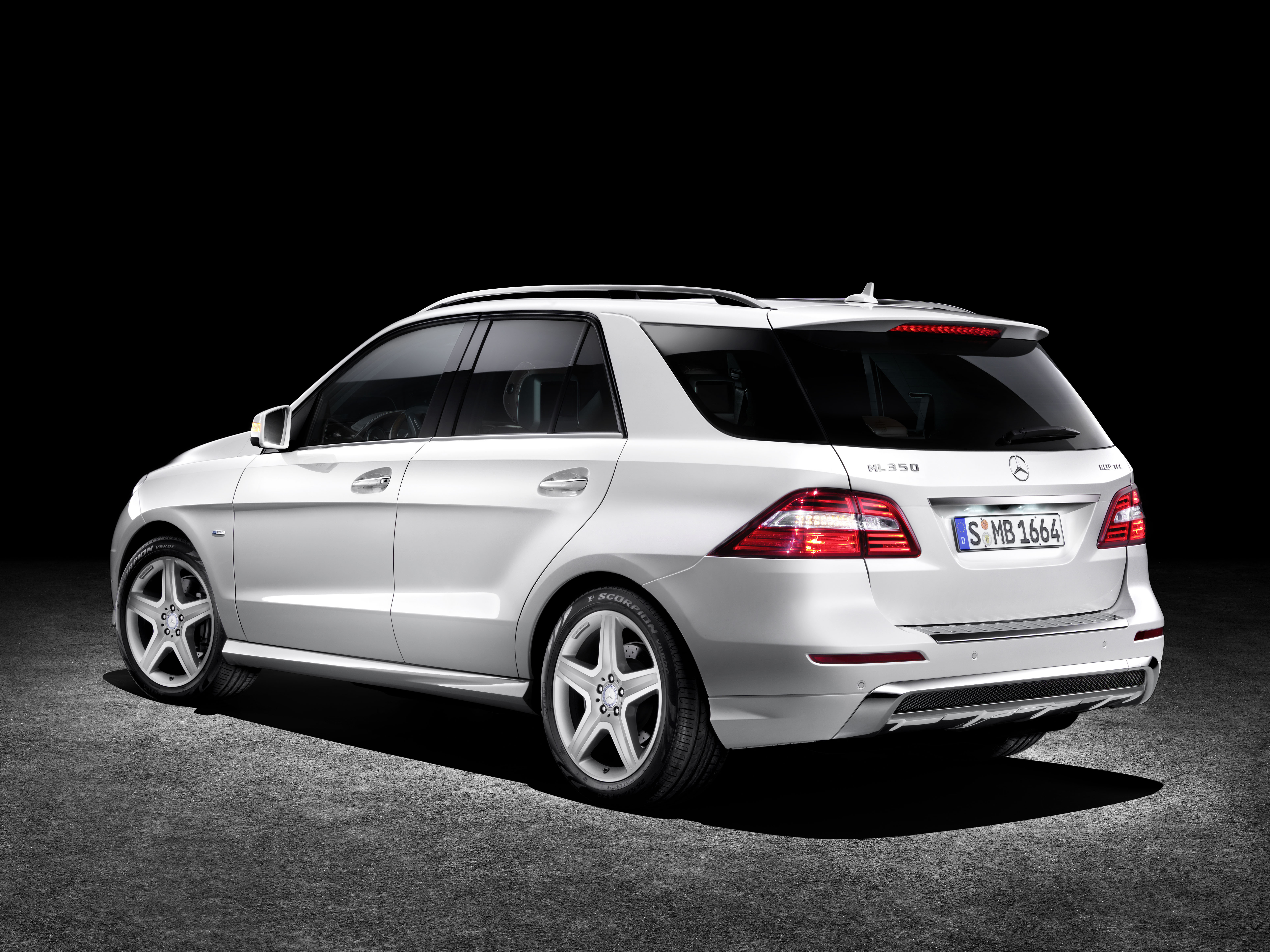  MERCEDES-BENZ ML350 