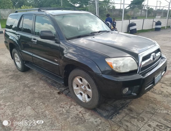 Neatly used 2008 Toyota 4Runner In Umuahia