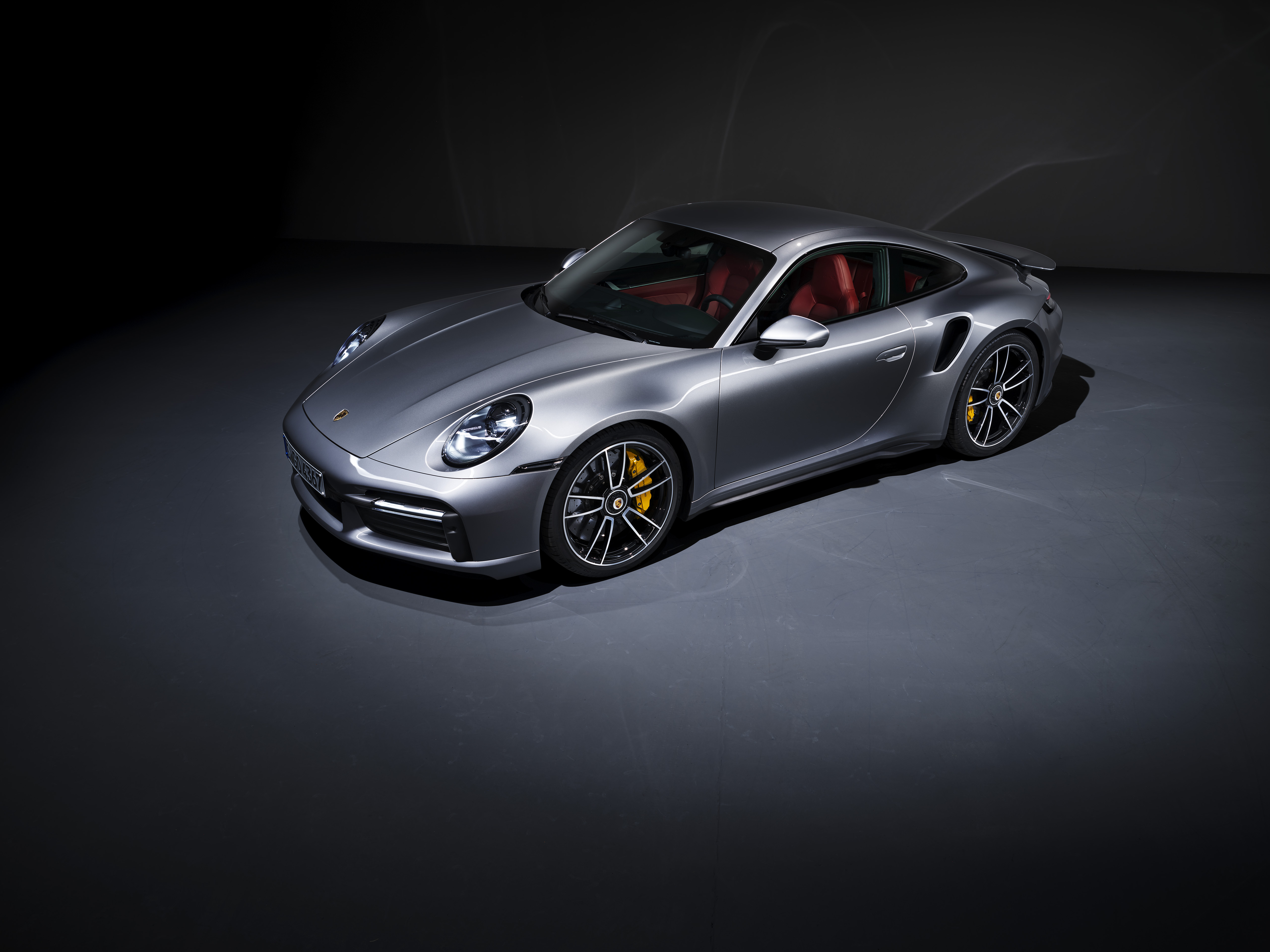 Porsche 911 Turbo S 