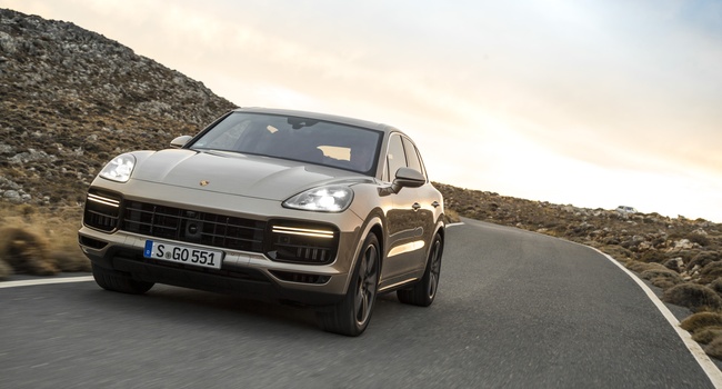 Porsche Cayenne Turbo 2015