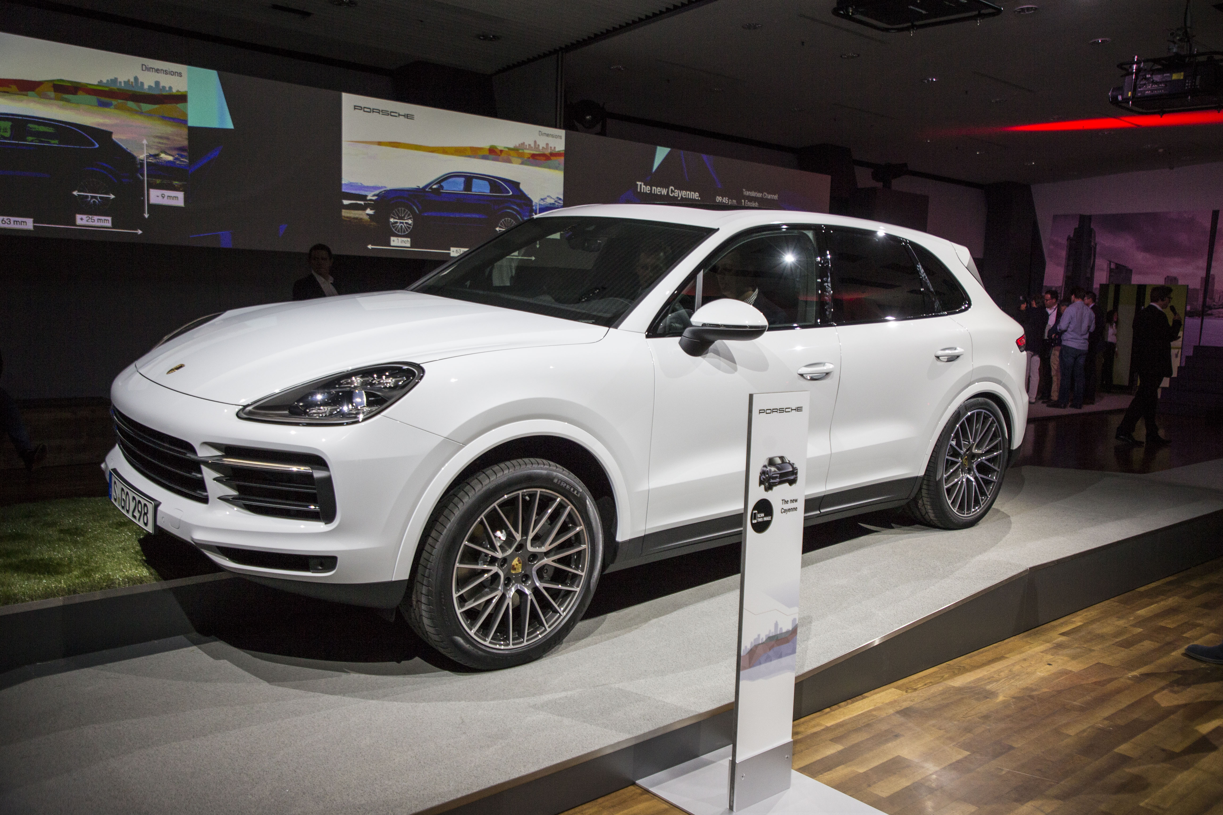  Porsche Cayenne Turbo S 