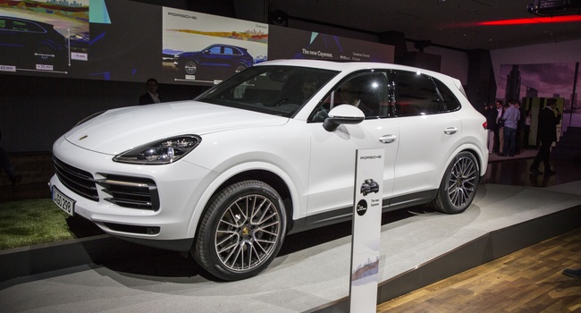 Porsche Cayenne Turbo S 2011