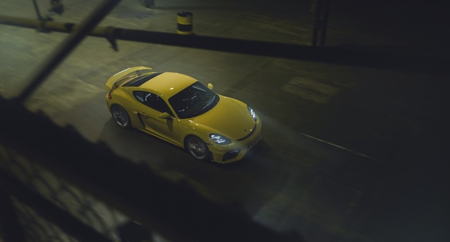Porsche Cayman GT4 2016
