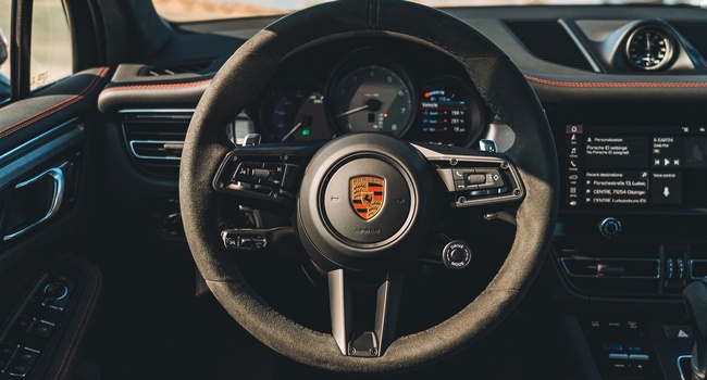 PORSCHE MACAN S 2024