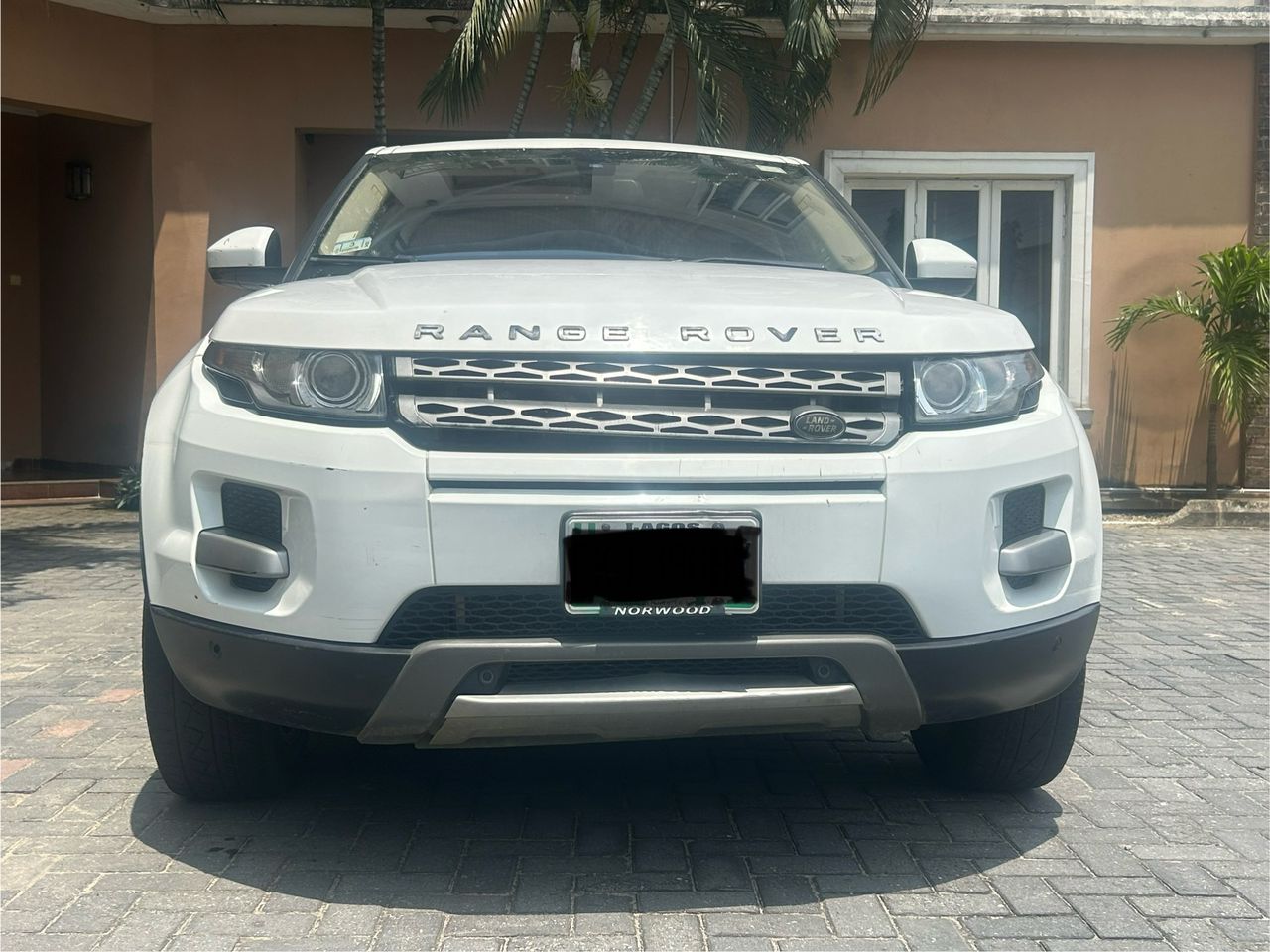 Range Rover Evoque in Lekki phase 1