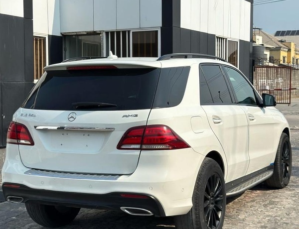 Registered Benz GLE 250 2017  in Lekki