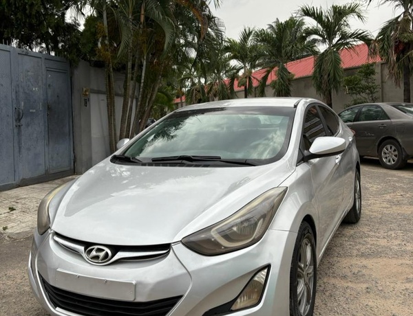 Registered Hyundai Elantra 2015 in Yaba