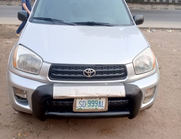 Registered Toyota RAV4 2004