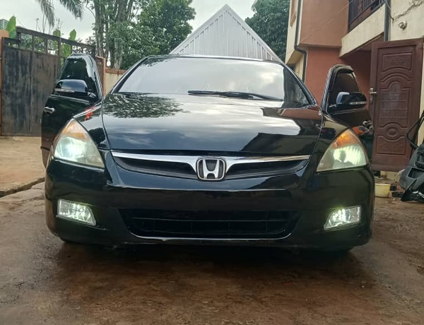 SUPER SWEET HONDA ACCORD DC 2005