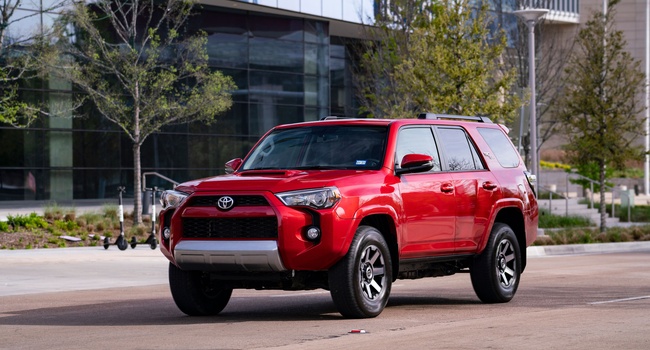 Toyota 4Runner SR5 2020