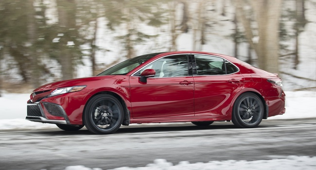 Toyota Camry 2021
