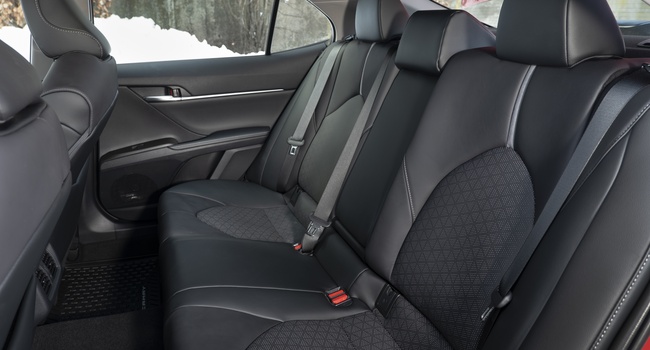 Toyota Camry 2021