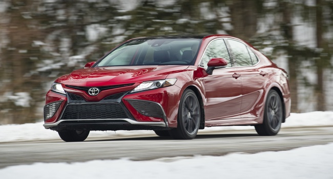 Toyota Camry 2021