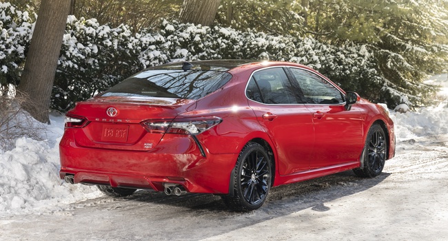 Toyota Camry 2021