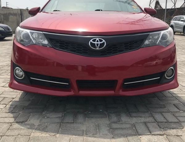 Toyota Camry in Lagos