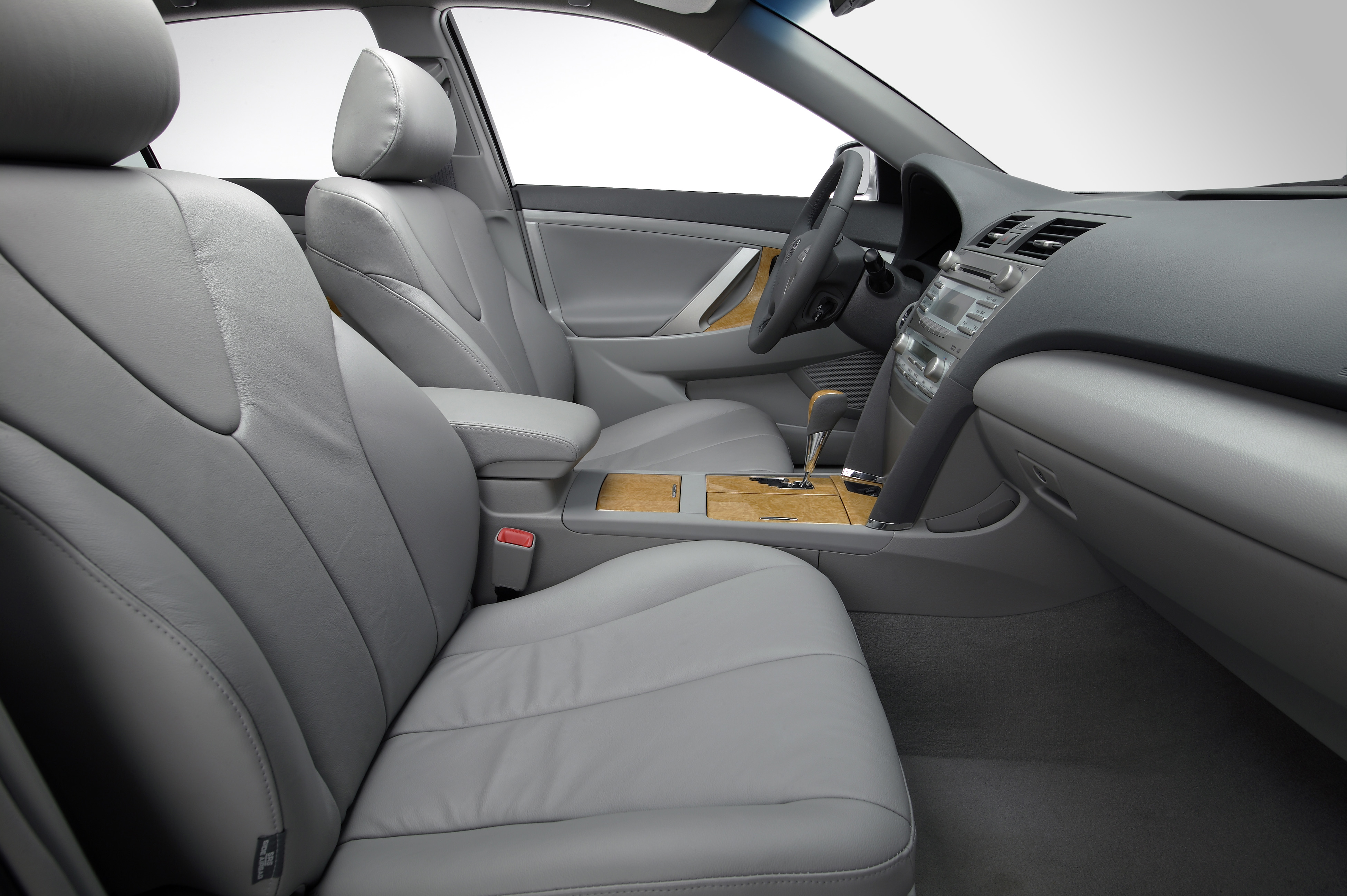  Toyota Camry XLE 