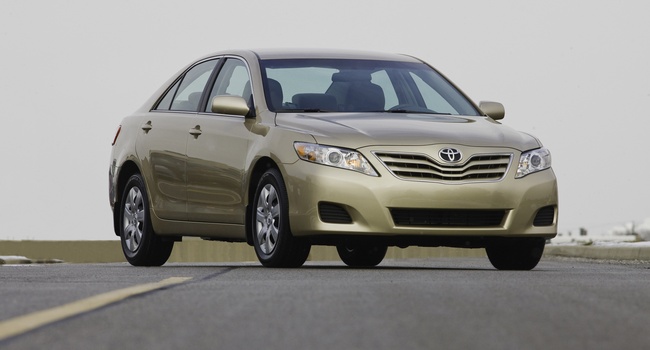 TOYOTA CAMRY XLE 2010