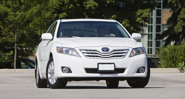 TOYOTA CAMRY XLE 2010